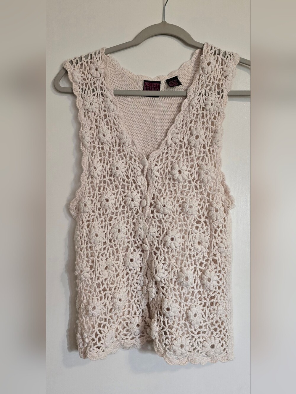 Freeze Frame Womens M Crochet Floral Knit Vest Ivory 3D Flower Boho Cottagecore